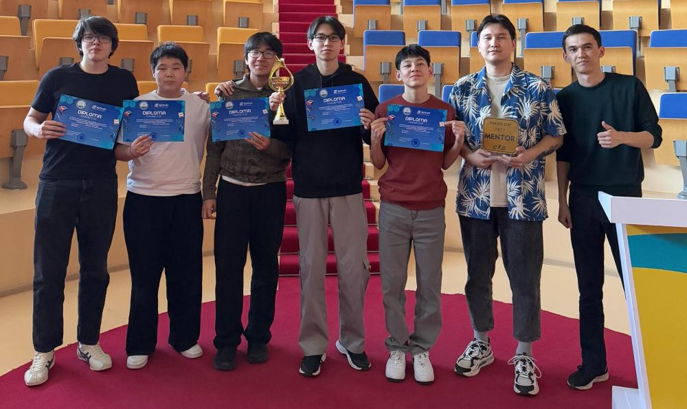В Астане прошёл киберспортивный турнир "Farabi Cup" среди школьников