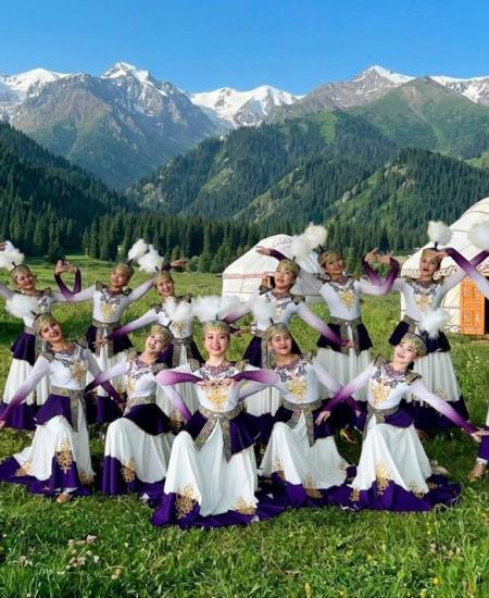 "Үркер" халық би ансамблі